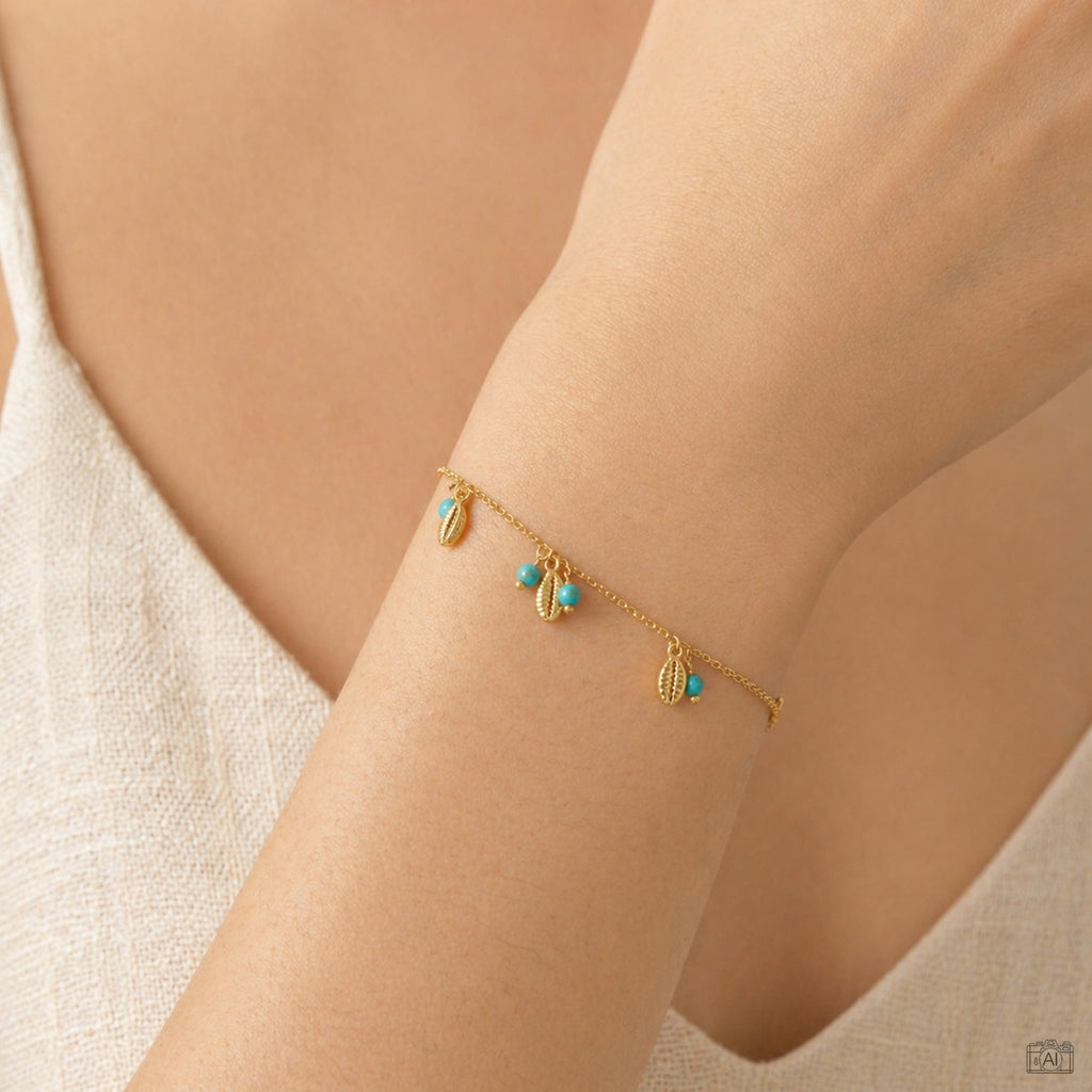 Ala Türkis-Armband von Froyé am Handgelenk getragen